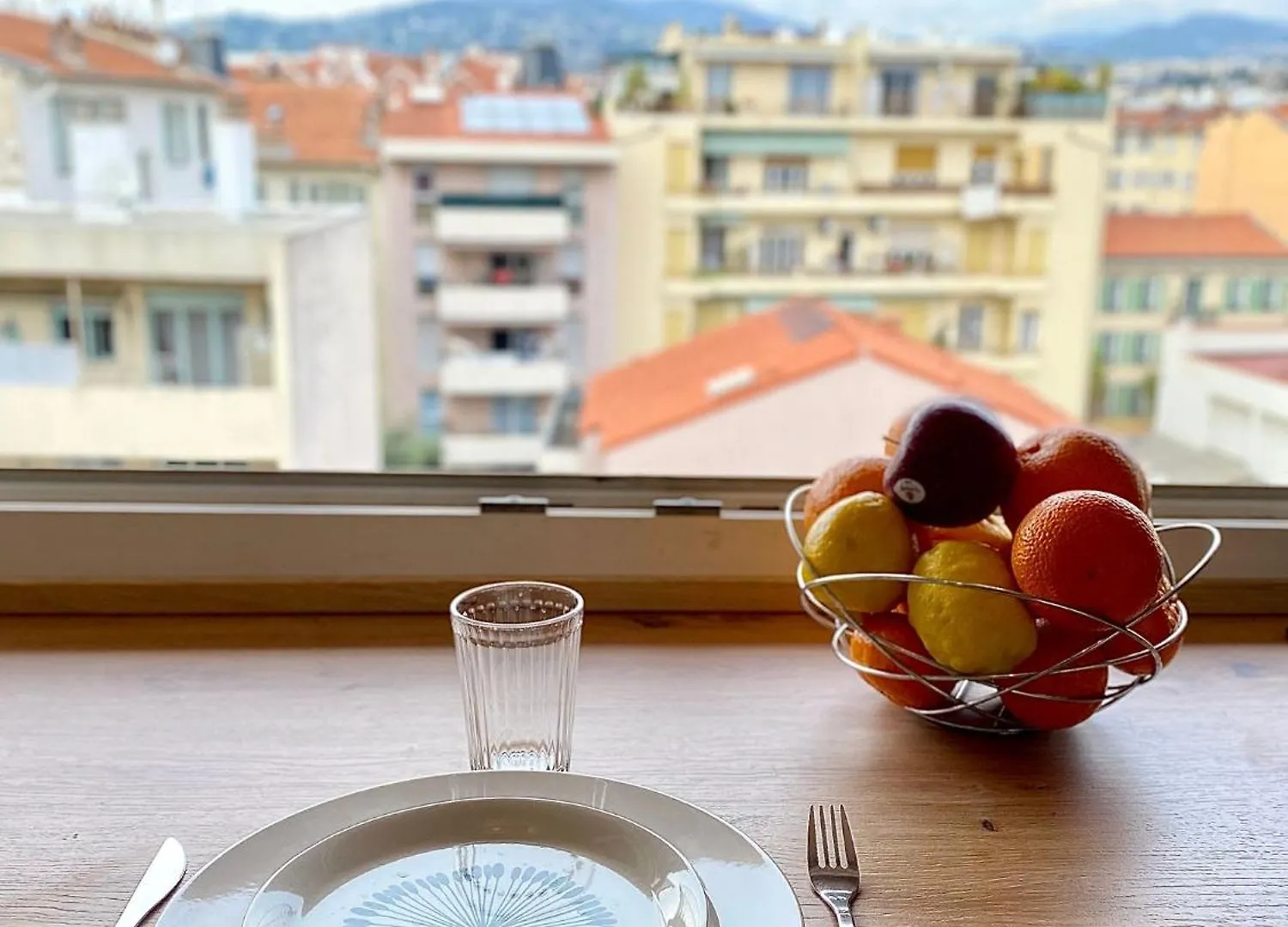 Studio Cosy Avec Vue Sur Montagnes, Proche Gare Nice